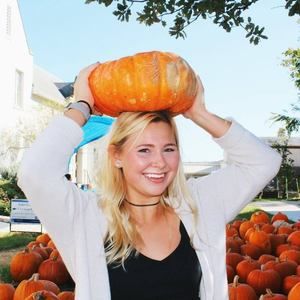 Meet your Posher, Brianna